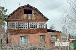 Дом 61м&sup2;, 2-этажный, участок 8 сот.  