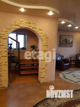 Дом 300м², 2-этажный, участок 5 сот.  