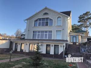 Коттедж 320м&sup2;, 4-этажный, участок 11 сот.  