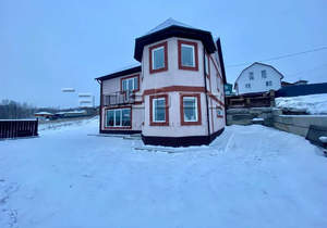 Дом 237м&sup2;, 3-этажный, участок 10 сот.  