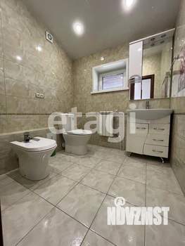 Дом 140м&sup2;, 2-этажный, участок 14 сот.  