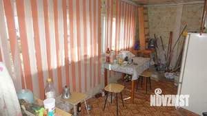 Дом 30м&sup2;, 2-этажный, участок 895 сот.  