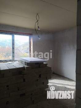 Дом 200м&sup2;, 1-этажный, участок 10 сот.  