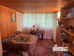 Дом 53м&sup2;, 2-этажный, участок 6 сот.  