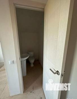 Дом 164м&sup2;, 2-этажный, участок 9 сот.  