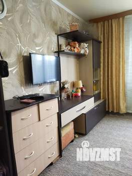 Дом 200м&sup2;, 2-этажный, участок 10 сот.  