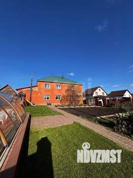 Дом 334м&sup2;, 2-этажный, участок 11 сот.  