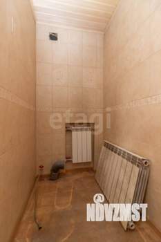 Дом 320м², 2-этажный, участок 10 сот.  