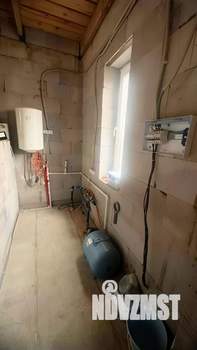 Дом 130м&sup2;, 2-этажный, участок 6 сот.  