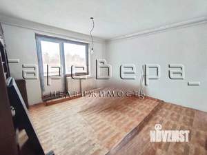 Дом 280м², 3-этажный, участок 14 сот.  