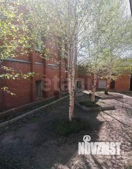 Дом 220м&sup2;, 2-этажный, участок 12 сот.  