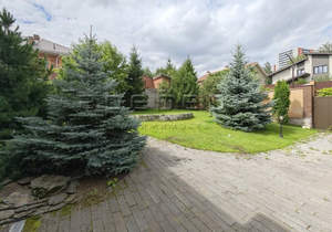 Дом 340м², 2-этажный, участок 15 сот.  