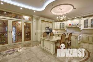 Коттедж 550м², 2-этажный, участок 22 сот.  