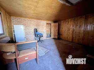 Дом 200м&sup2;, 3-этажный, участок 10 сот.  