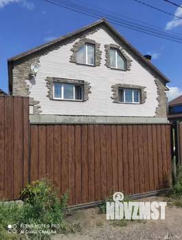 Дом 320м&sup2;, 3-этажный, участок 10 сот.  