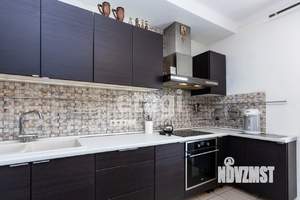 Дом 220м², 3-этажный, участок 5 сот.  