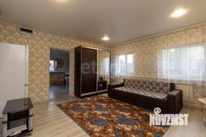 Дом 63м&sup2;, 2-этажный, участок 4 сот.  