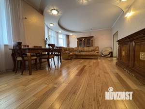 Коттедж 416м², 2-этажный, участок 21 сот.  