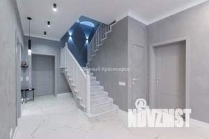 Таунхаус 200м², 3-этажный, участок 3 сот.  