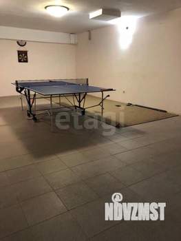 Дом 857м², 3-этажный, участок 15 сот.  
