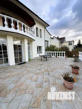 Дом 416м&sup2;, 2-этажный, участок 21 сот.  