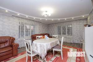 Коттедж 350м², 4-этажный, участок 10 сот.  