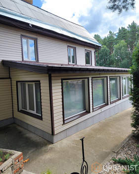 Дом 130м&sup2;, 2-этажный, участок 16 сот.  