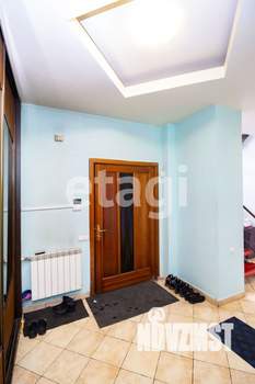 Дом 425м&sup2;, 3-этажный, участок 8 сот.  