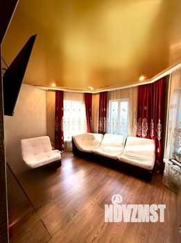 Дом 160м&sup2;, 2-этажный, участок 7 сот.  