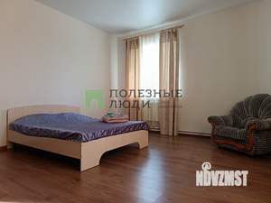 Дом 370м², 3-этажный, участок 8 сот.  