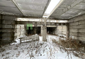 Дом 200м&sup2;, 2-этажный, участок 10 сот.  