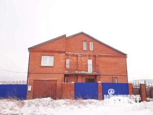 Дом 357м&sup2;, 3-этажный, участок 12 сот.  