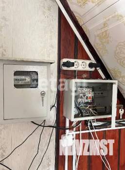 Дом 20м&sup2;, 2-этажный, участок 4 сот.  