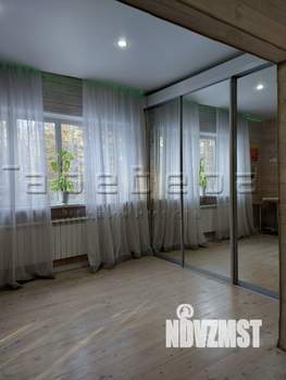 Коттедж 442м&sup2;, 3-этажный, участок 14 сот.  