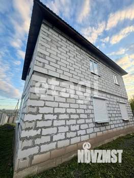 Дом 215м&sup2;, 3-этажный, участок 9 сот.  