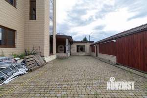 Дом 558м&sup2;, 4-этажный, участок 15 сот.  