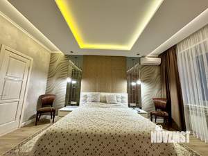 Таунхаус 250м², 3-этажный, участок 1 сот.  