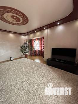 Дом 337м&sup2;, 2-этажный, участок 12 сот.  