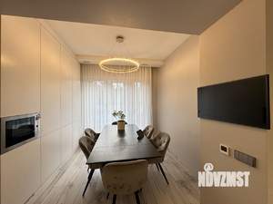 Таунхаус 250м², 3-этажный, участок 1 сот.  