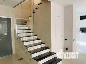 Таунхаус 150м², 3-этажный, участок 2 сот.  