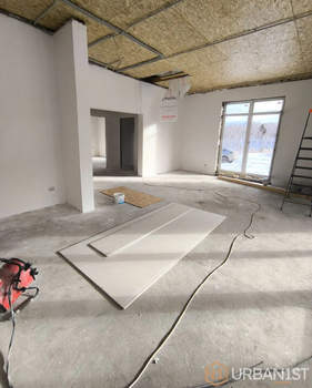 Дом 100м&sup2;, 1-этажный, участок 8 сот.  