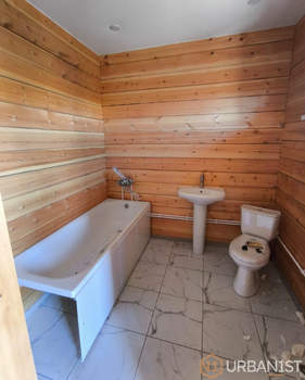 Дом 160м², 2-этажный, участок 6 сот.  
