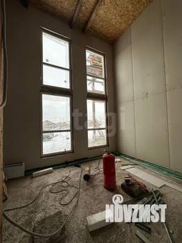 Таунхаус 160м&sup2;, 2-этажный, участок 4 сот.  