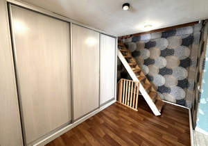 Дом 105м&sup2;, 2-этажный, участок 10 сот.  