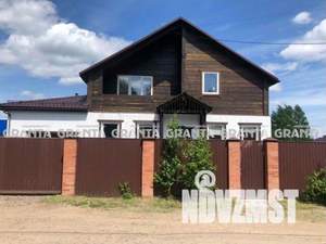 Дом 169м&sup2;, 2-этажный, участок 11 сот.  