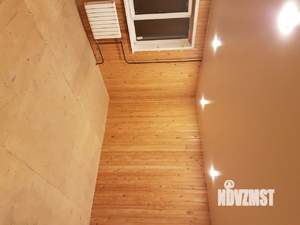Коттедж 280м², 2-этажный, участок 15 сот.  