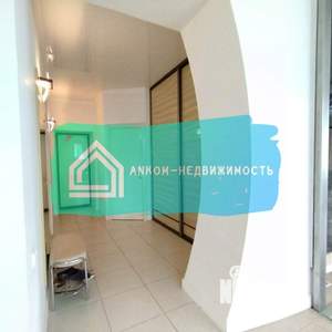 Коттедж 300м², 3-этажный, участок 14 сот.  