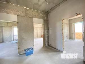 Дом 305м&sup2;, 2-этажный, участок 10 сот.  