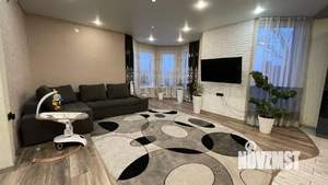 Дом 215м&sup2;, 2-этажный, участок 6 сот.  