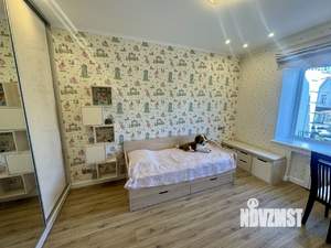 Таунхаус 320м², 3-этажный, участок 2 сот.  